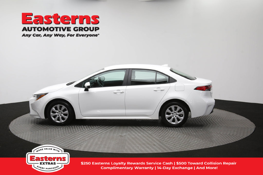 Used 2026 Toyota Corolla LE FWD image 60
