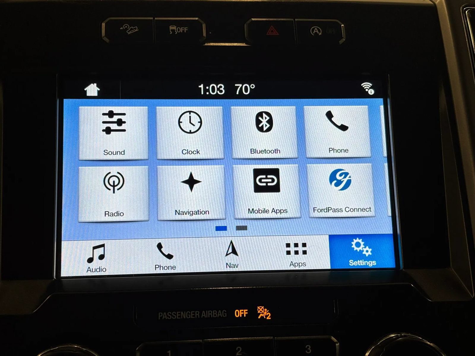 Used 2019 Ford F150 XLT w/ Equipment Group 302A Luxury AWD/4WD image 39