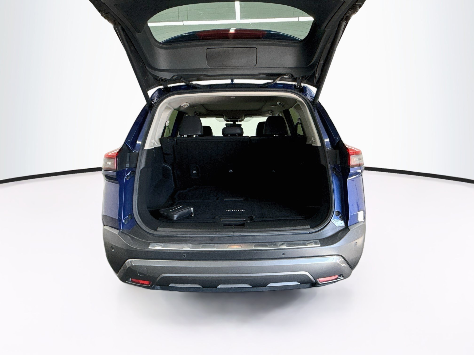 Used 2023 Nissan Rogue SL FWD image 30