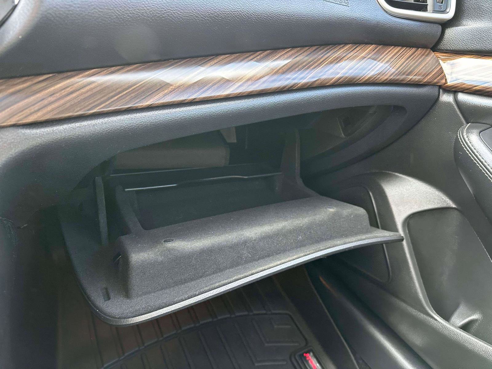 Used 2017 Nissan Maxima Platinum image 34