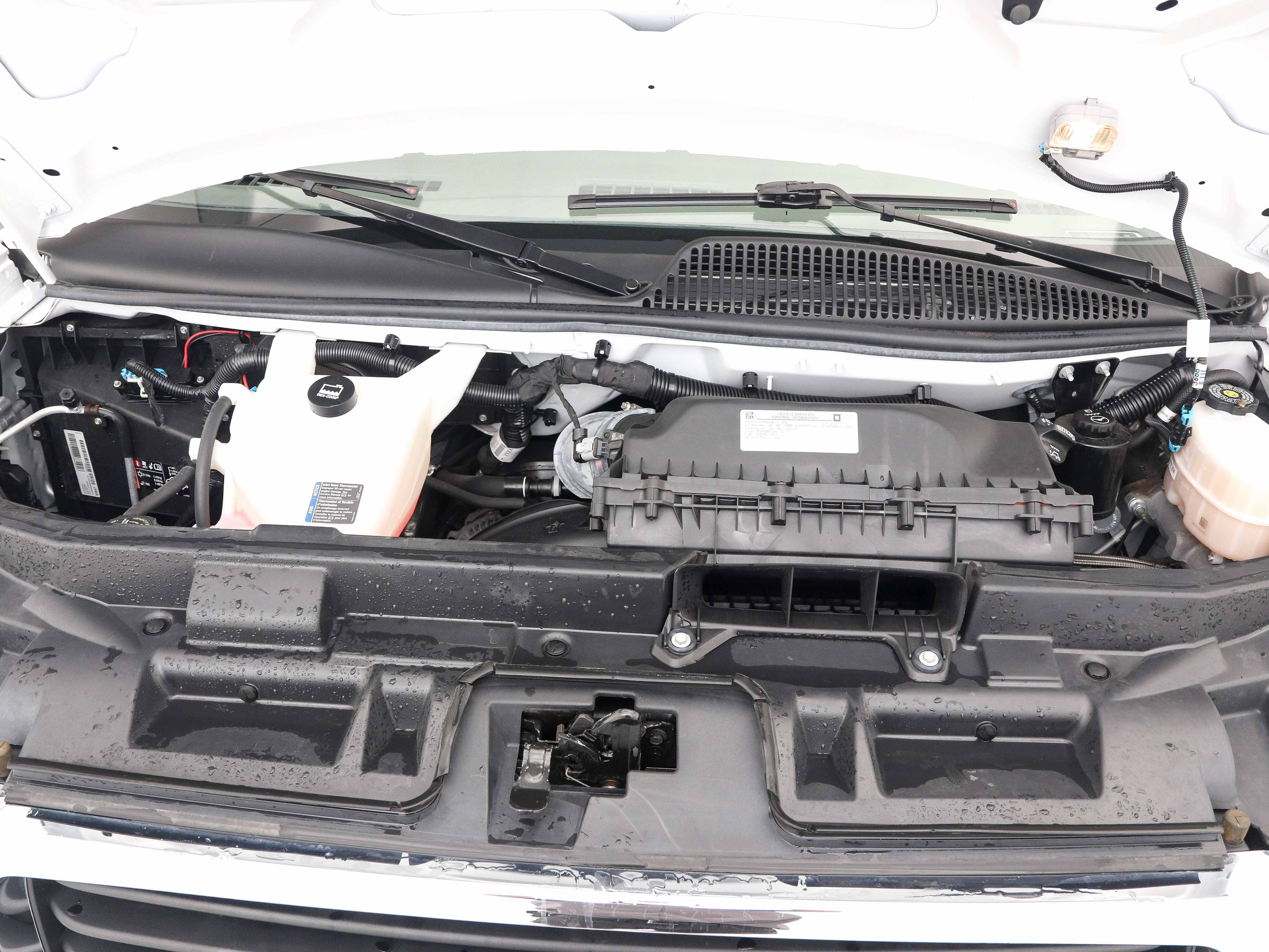 Used 2021 GMC Savana 2500 Extended w/ Driver Convenience Package image 29