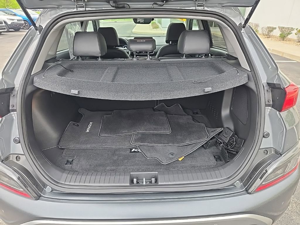 Used 2023 Hyundai Kona Limited w/ Cargo Package AWD/4WD image 14