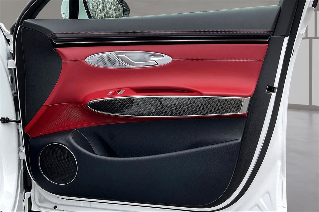 Used 2026 Genesis GV70 3.5T Sport Prestige image 28