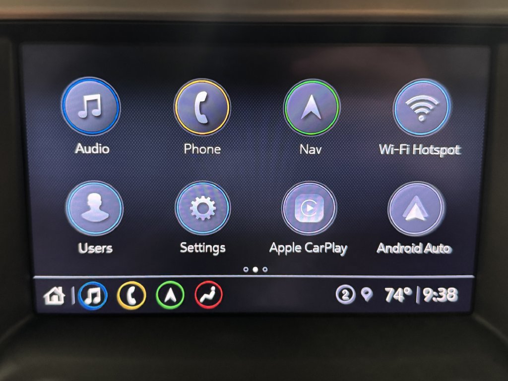 Used 2023 GMC Acadia Denali FWD image 28