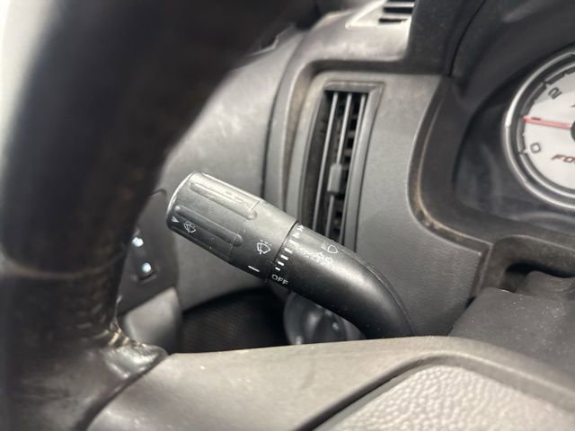 Used 2010 Ford Focus SE image 25