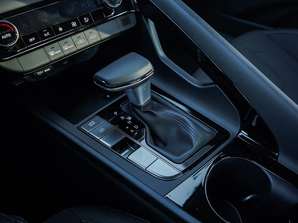 New 2026 Hyundai Elantra Sport image 24