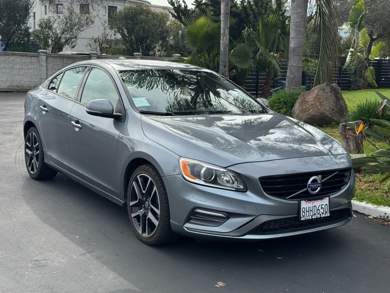 Used 2018 Volvo S60 T5 Dynamic w/ Vision Package FWD image 4