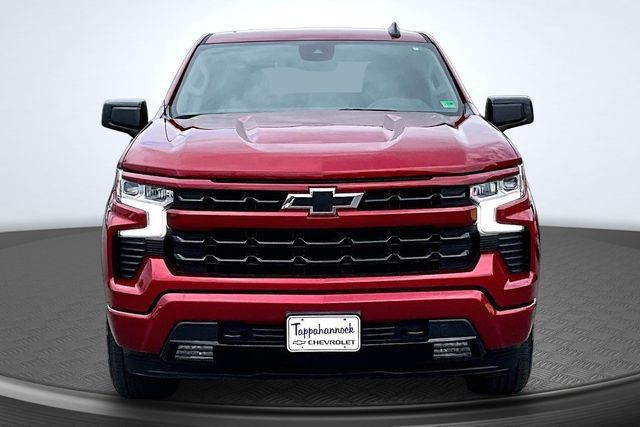 Used 2025 Chevrolet Silverado 1500 RST AWD/4WD image 2