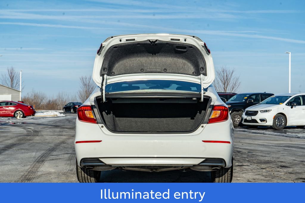 Used 2018 Honda Accord LX image 10