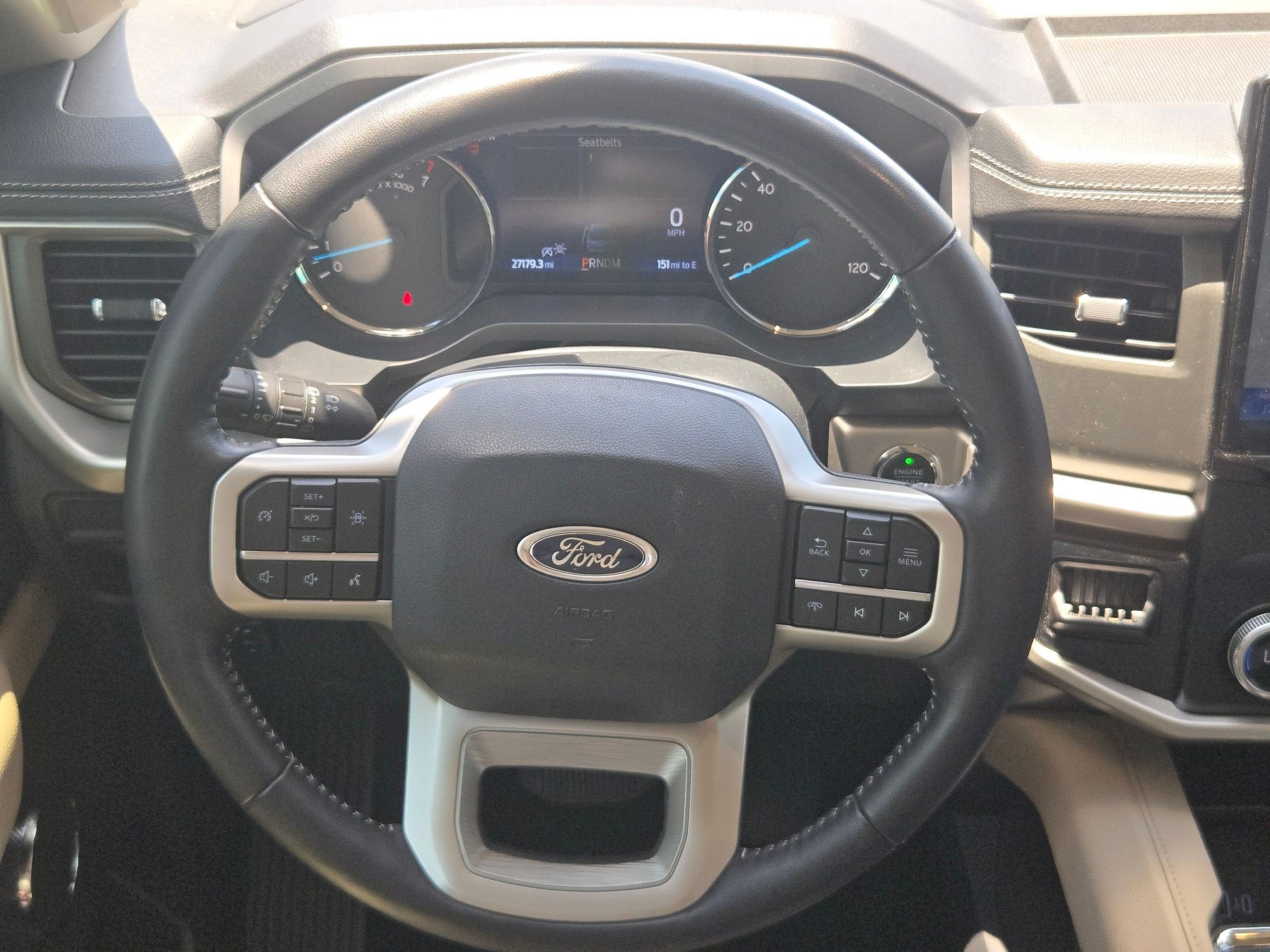 Used 2024 Ford Expedition XLT RWD image 18