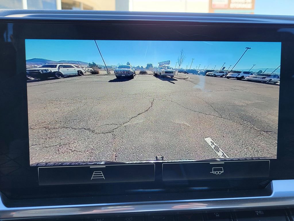 Used 2025 GMC Sierra 1500 SLT AWD/4WD image 14