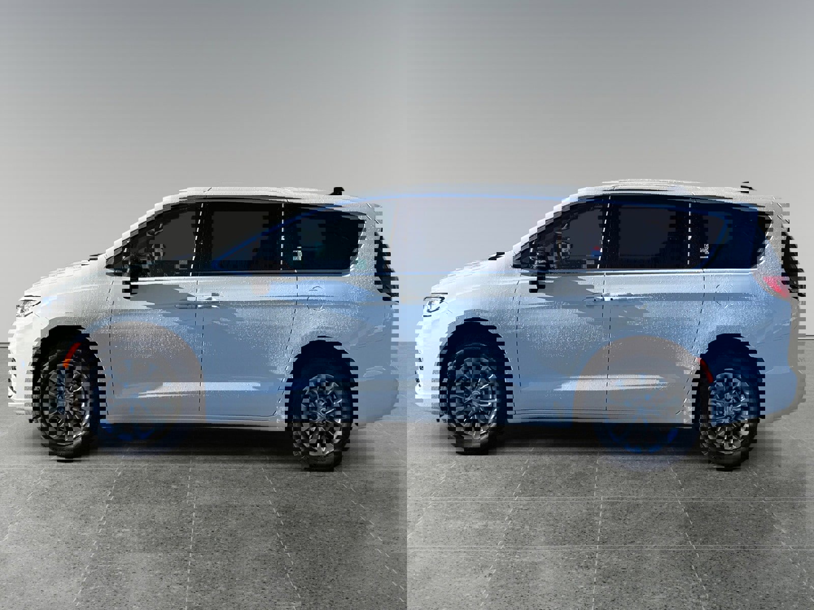 New 2026 Chrysler Pacifica Select image 2