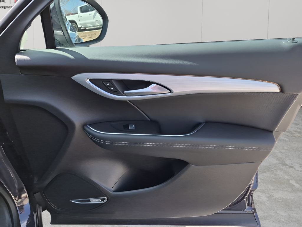 New 2026 Buick Envision Avenir image 13