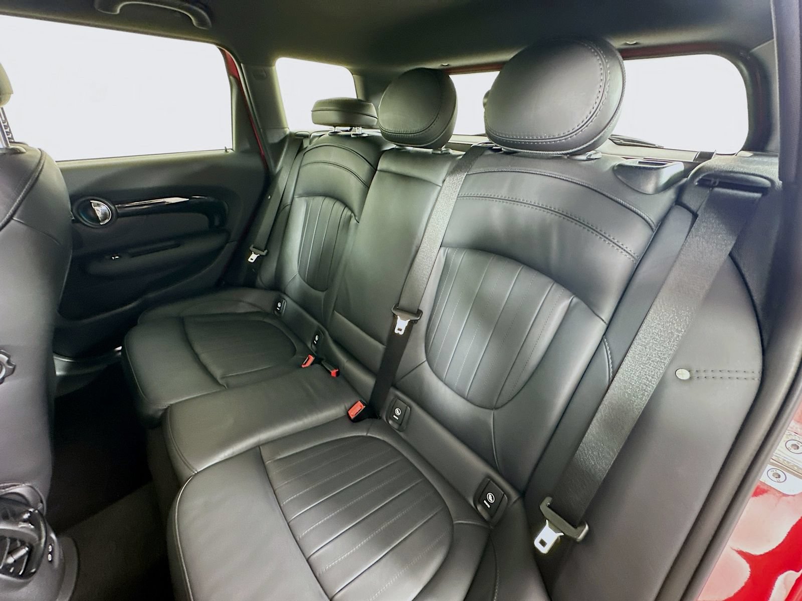 Certified 2024 MINI Cooper Clubman S w/ Signature Upholstery Package AWD/4WD image 38