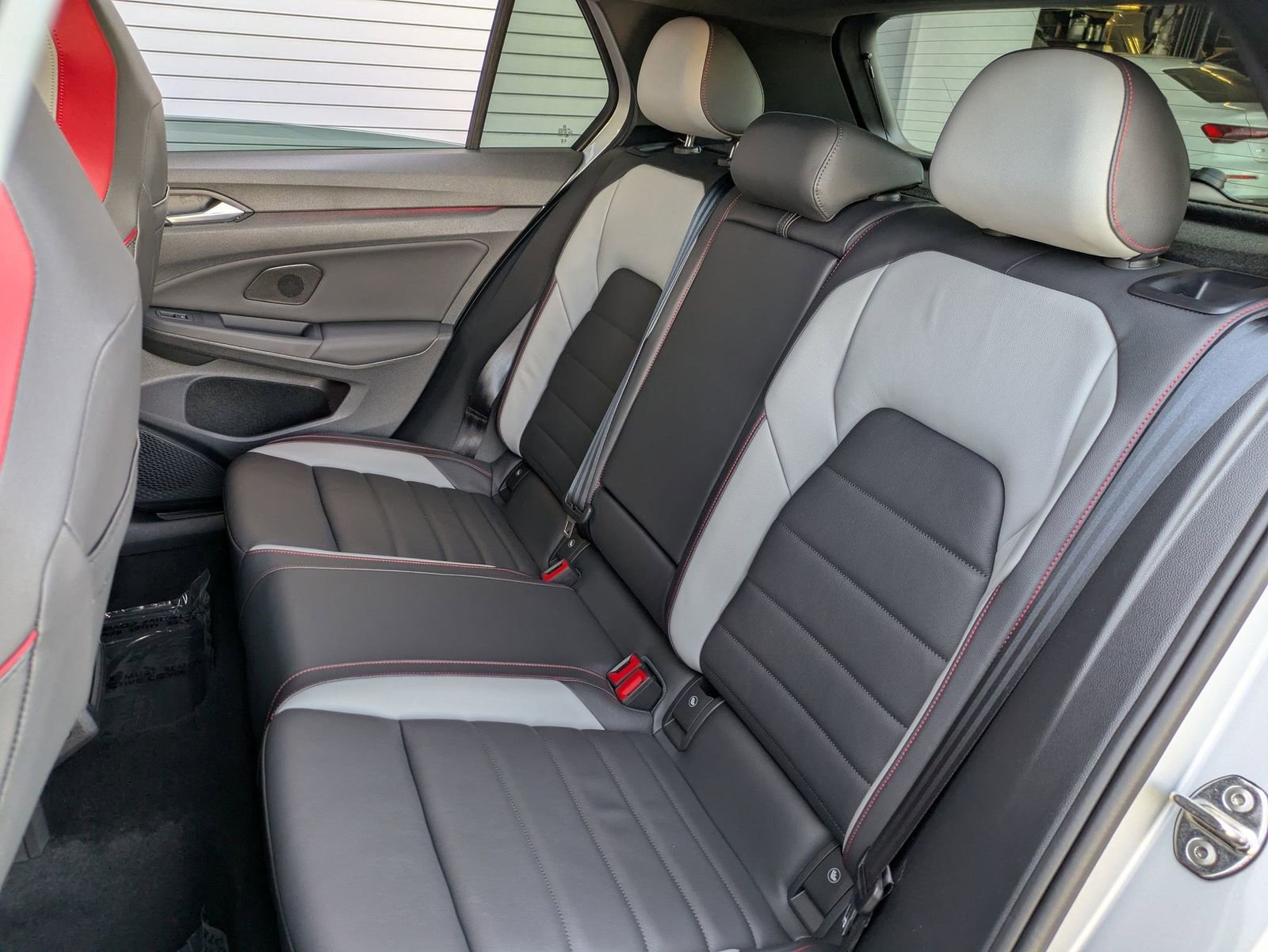 Used 2023 Volkswagen GTI Autobahn FWD image 31