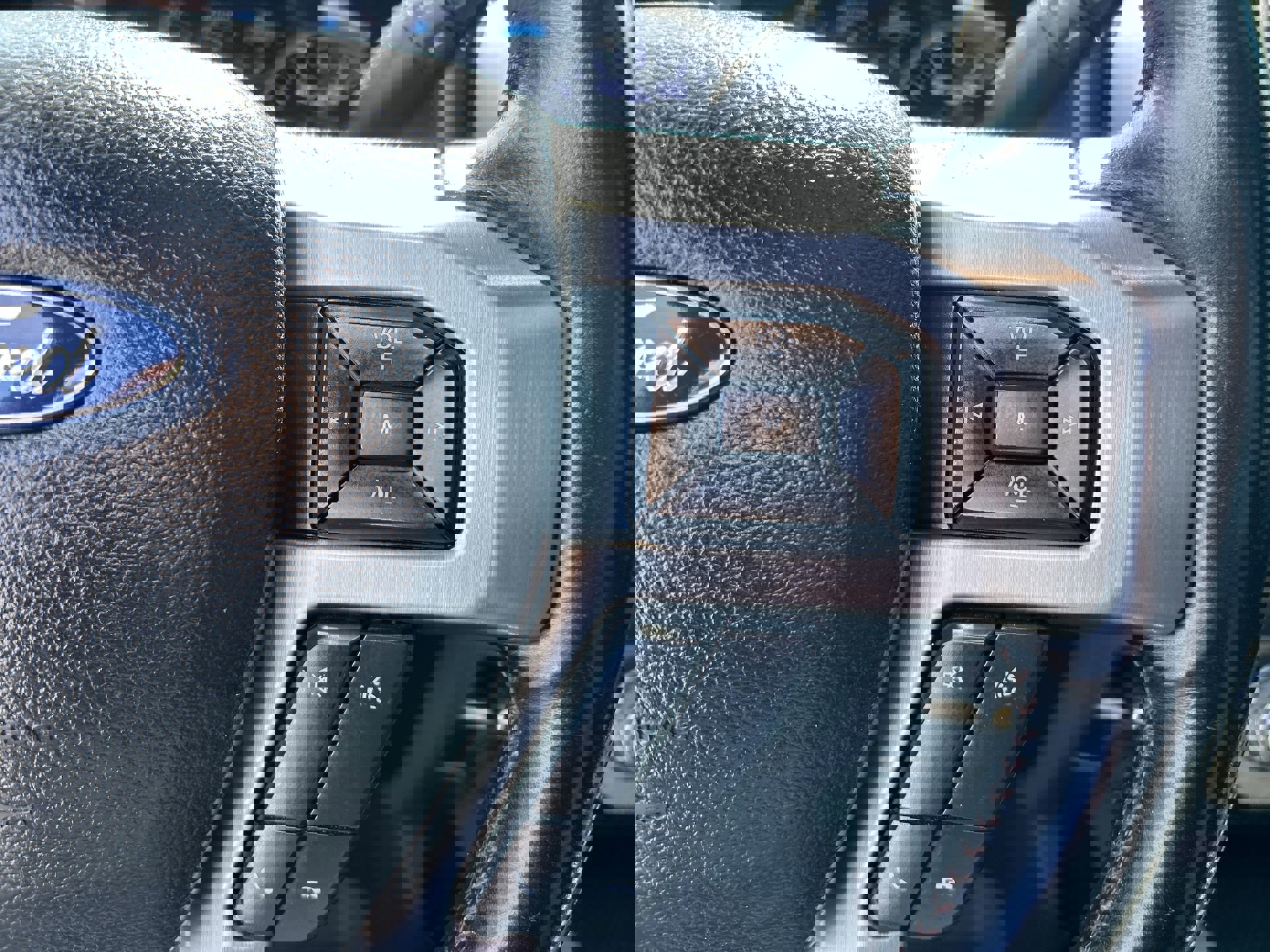 Used 2020 Ford F450 Platinum w/ FX4 Off-Road Package image 21