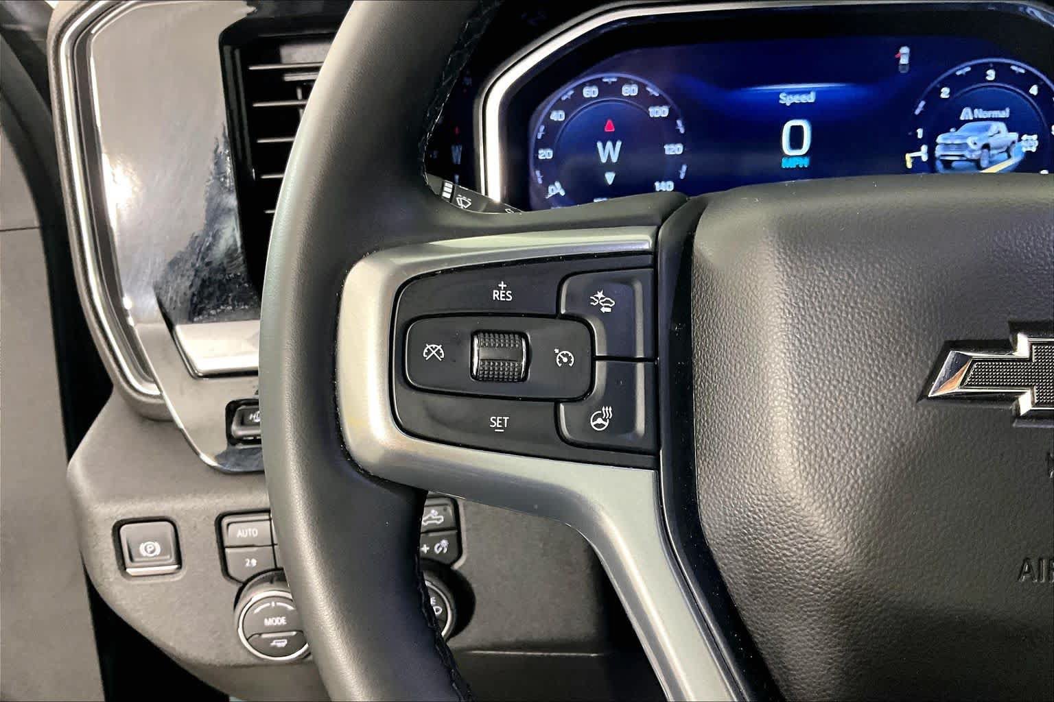 Used 2026 Chevrolet Silverado 2500 LTZ w/ LTZ Plus Package AWD/4WD image 22