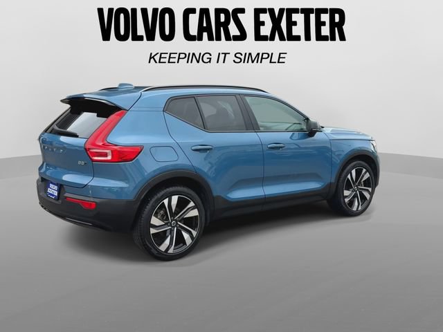 Certified 2024 Volvo XC40 B5 Plus w/ Protection Package Premier AWD/4WD image 12