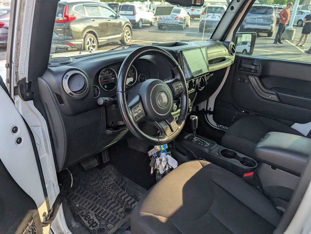 Used 2017 Jeep Wrangler Unlimited Sport w/ Quick Order Package 24S AWD/4WD image 11