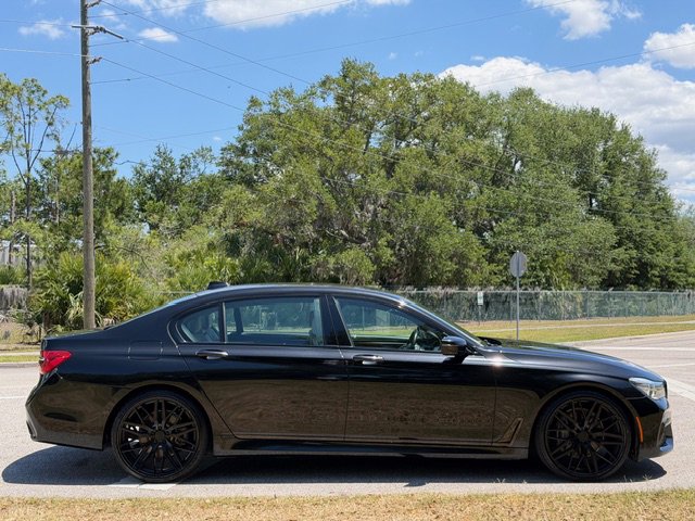 Used 2019 BMW 740i w/ Executive Package RWD image 6