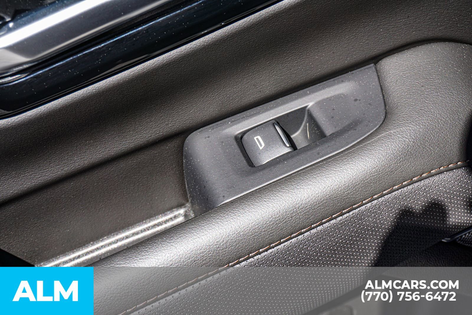 Used 2025 Chevrolet Suburban High Country image 62