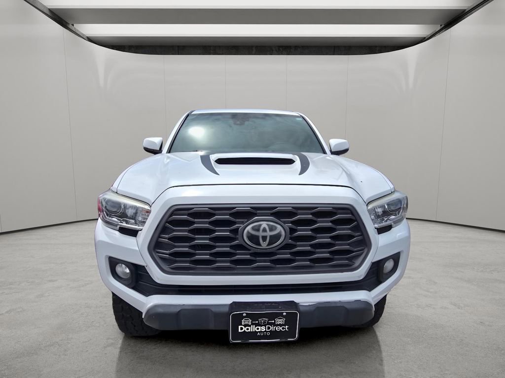Used 2020 Toyota Tacoma TRD Sport w/ Technology Package AWD/4WD image 11