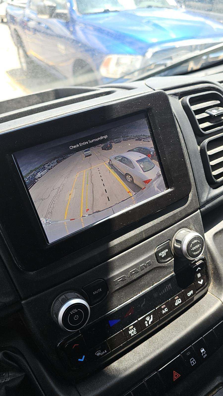 Used 2023 RAM ProMaster 2500 FWD image 10