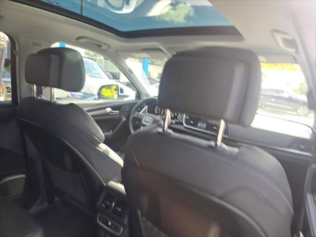 Used 2025 Audi Q5 e Premium Plus w/ Premium Plus Package image 15