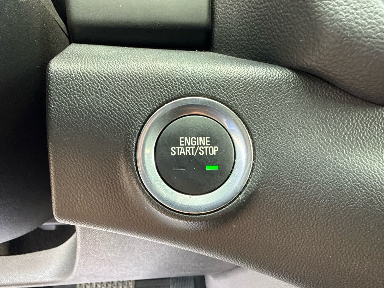 Certified 2024 GMC Terrain SLE w/ Driver Convenience Package FWD image 20