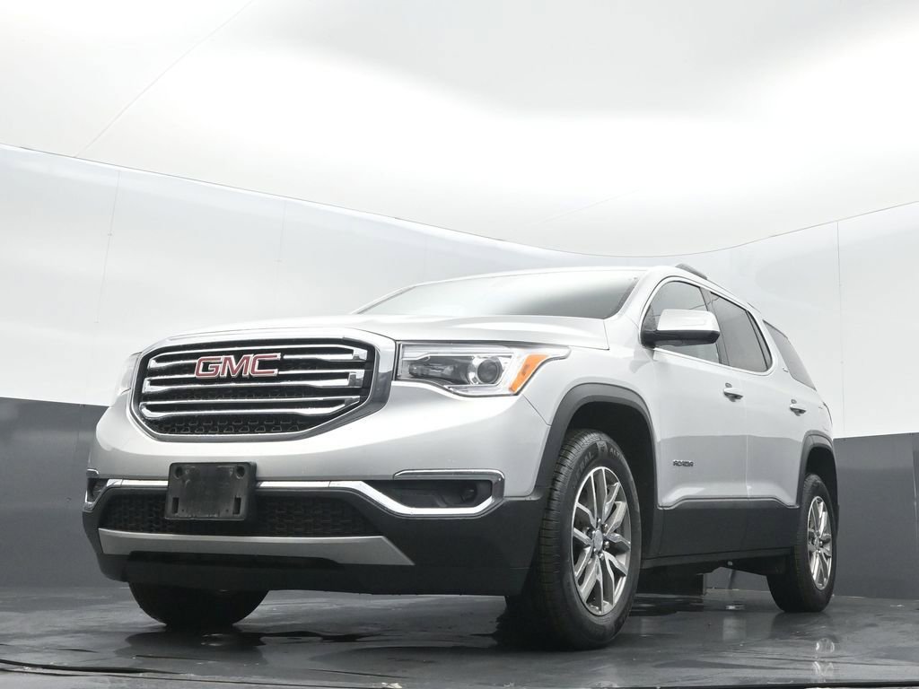 Used 2017 GMC Acadia SLE image 8