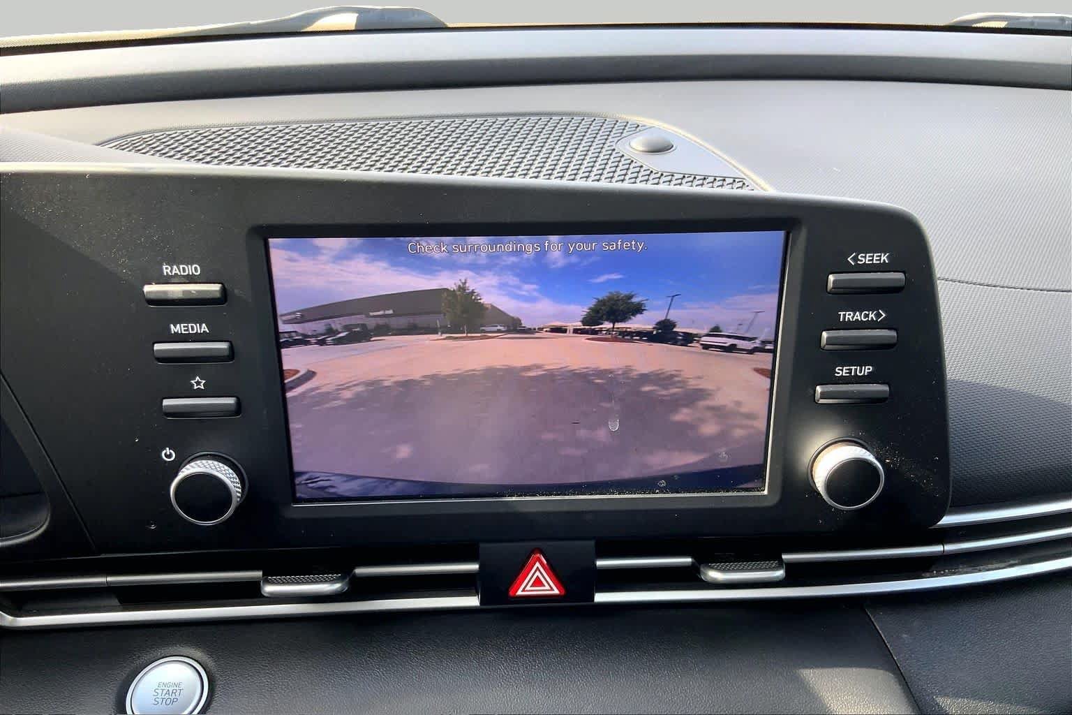Certified 2023 Hyundai Elantra SEL FWD image 28