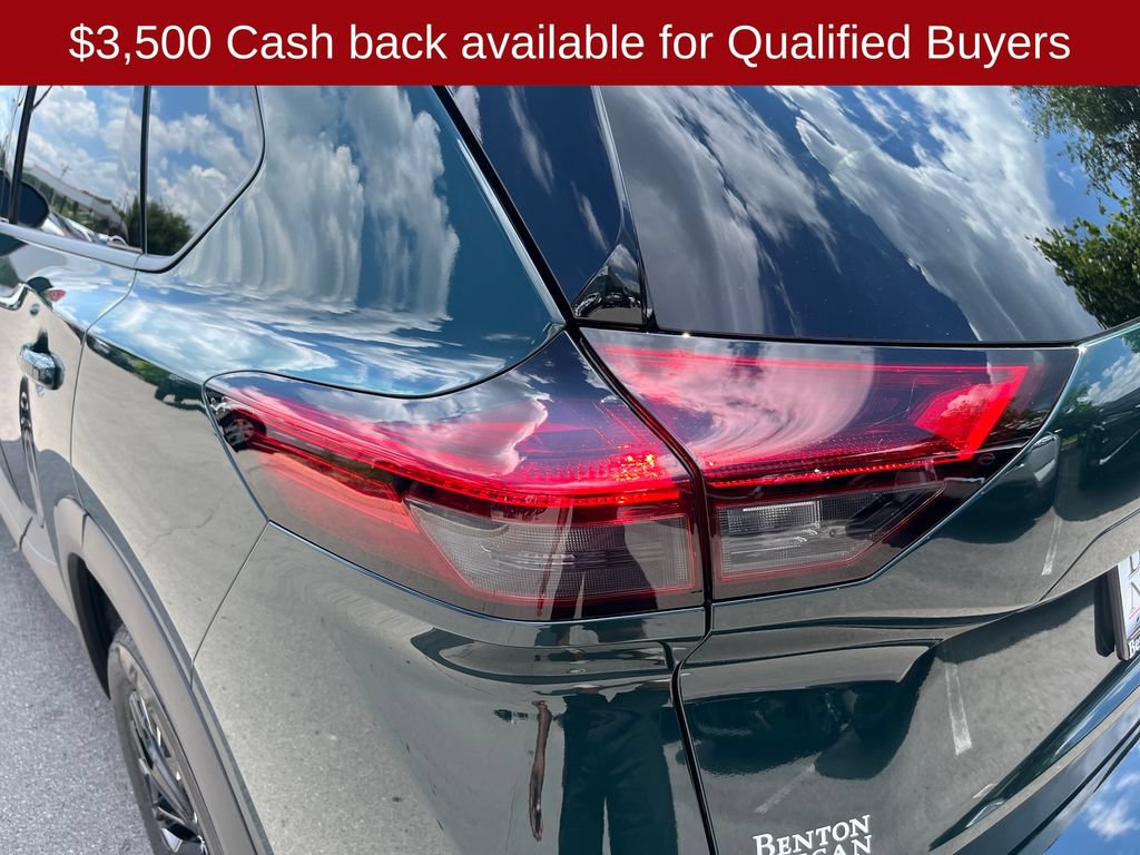 New 2026 Nissan Rogue Dark Armor FWD image 41