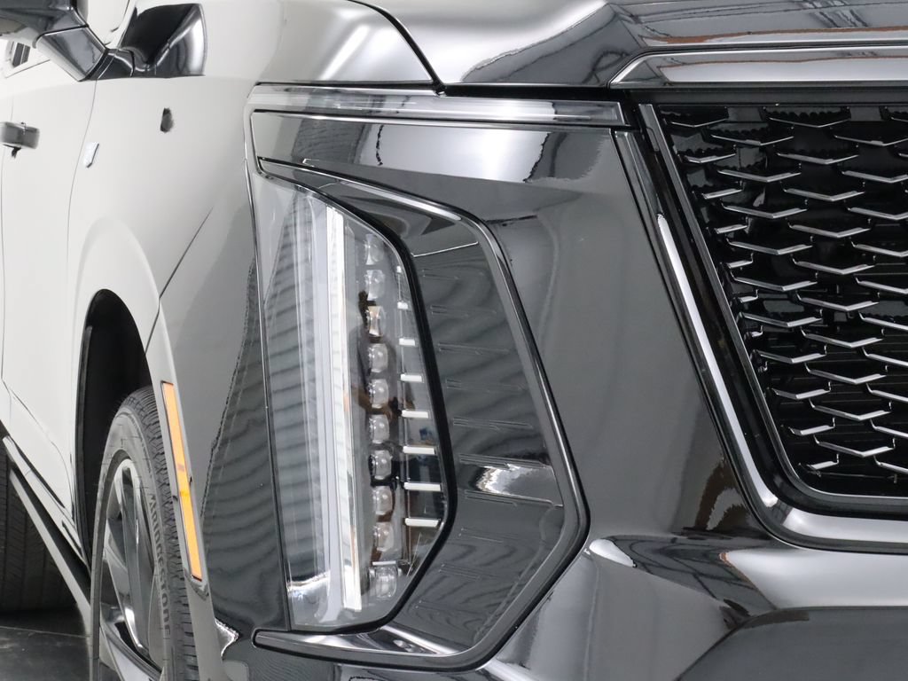 Used 2026 Cadillac Escalade Platinum Sport w/ LPO, ONYX Package AWD/4WD image 10
