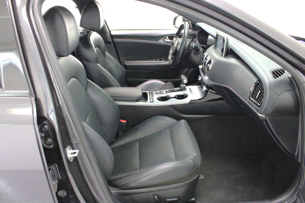 Used 2021 Kia Stinger GT image 44