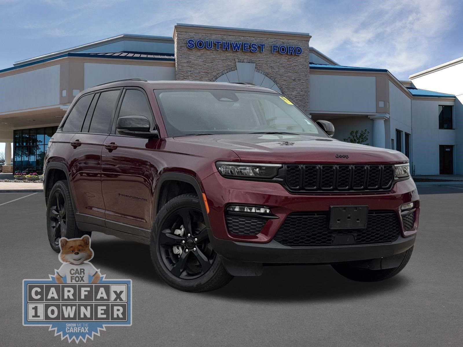 Used 2023 Jeep Grand Cherokee Limited w/ Black Appearance Package