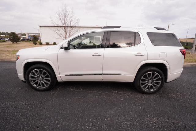 Used 2023 GMC Acadia Denali w/ Denali Ultimate Package image 7