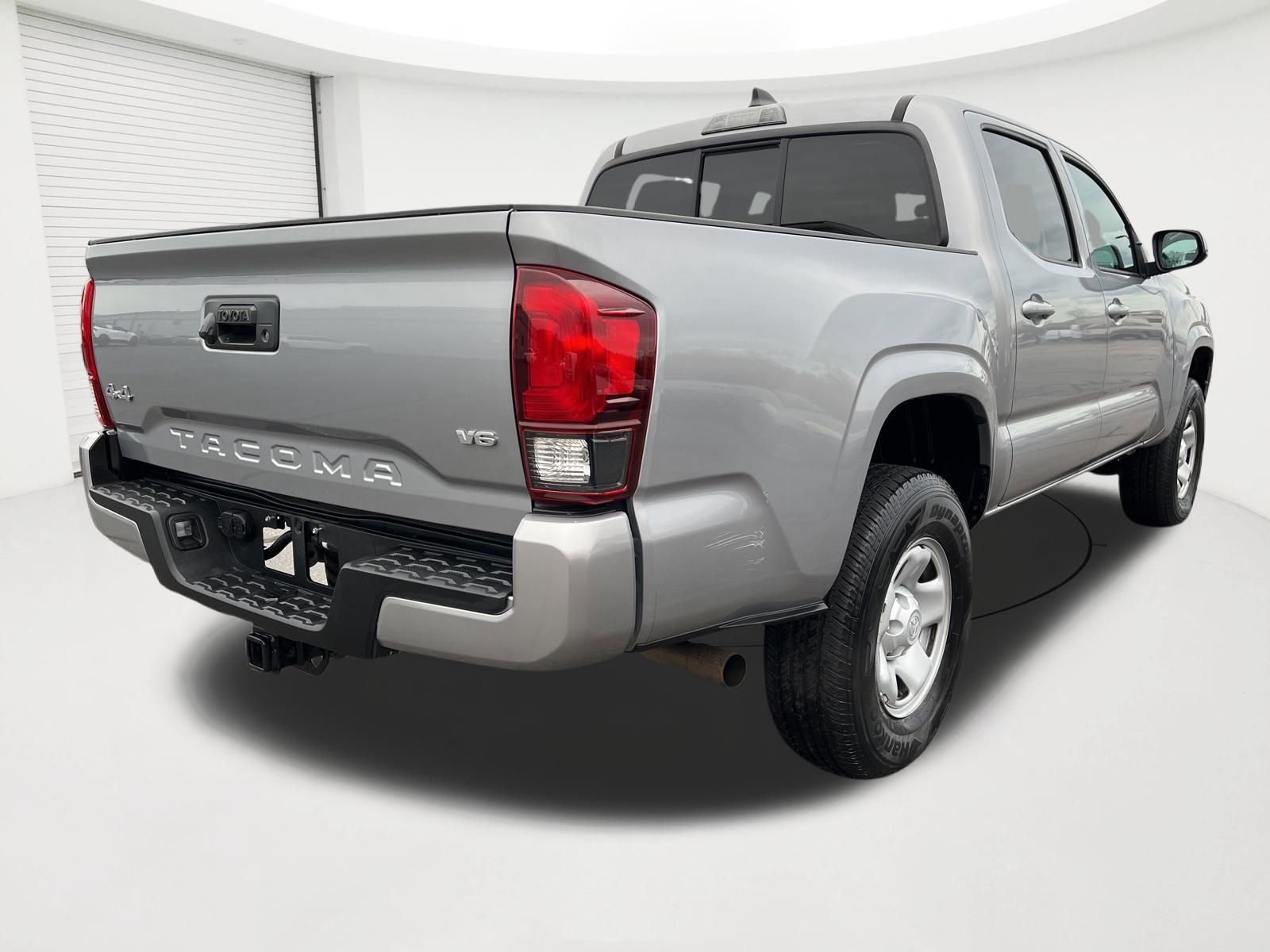 Used 2021 Toyota Tacoma SR image 5