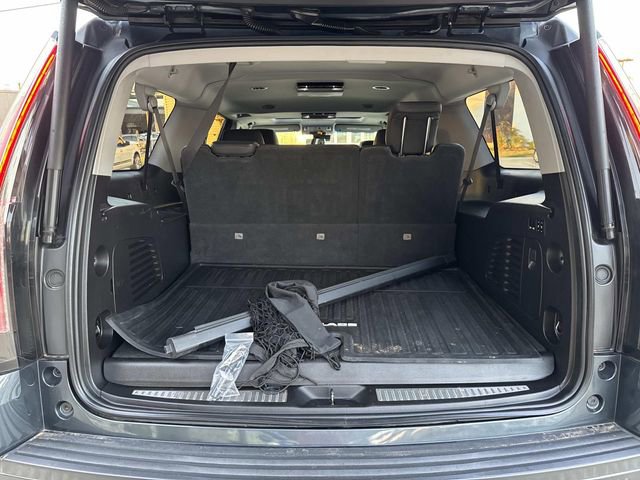 Used 2019 Cadillac Escalade ESV Premium Luxury w/ LPO, Radiant Package image 9