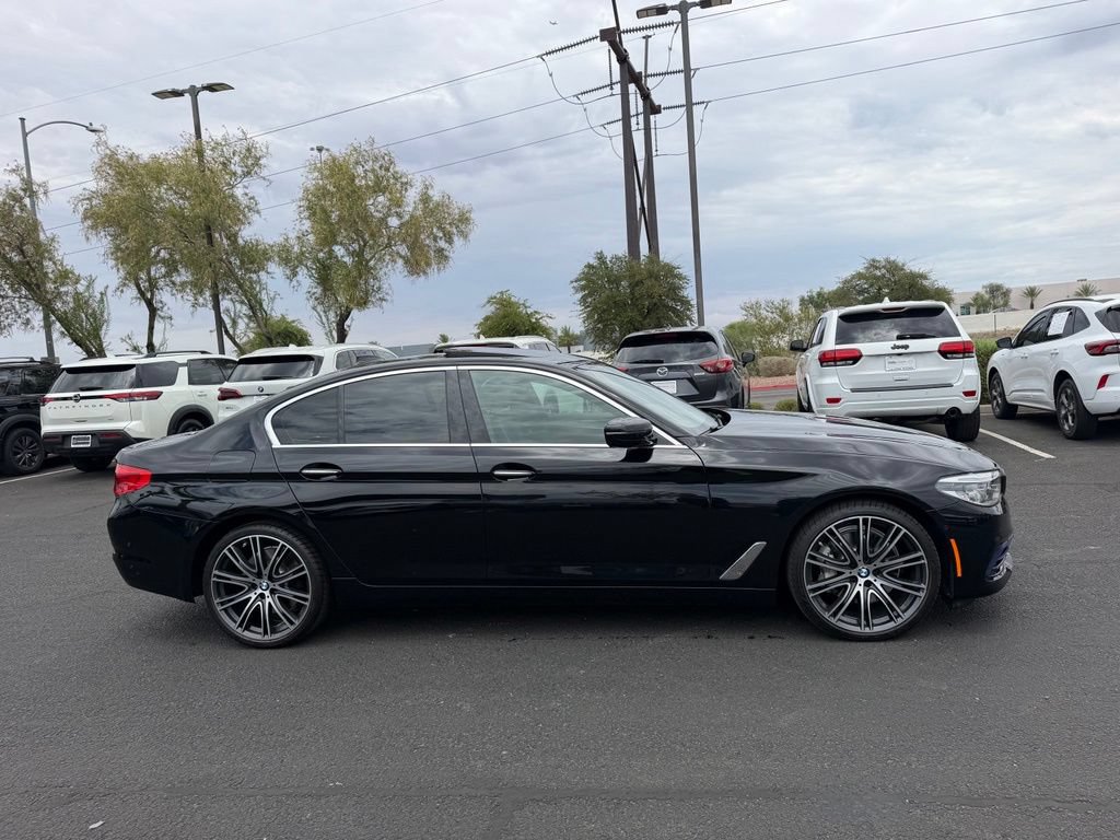 Used 2017 BMW 540i RWD image 4