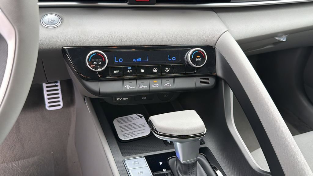 New 2026 Hyundai Elantra Sport w/ Cargo Package image 25