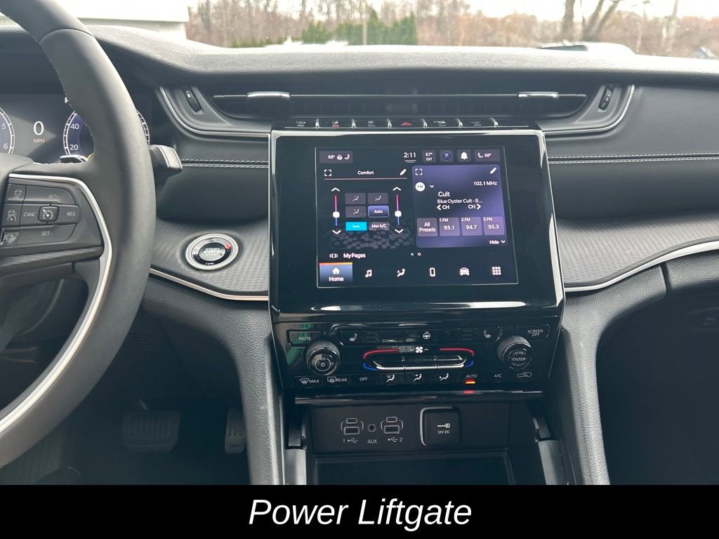 Used 2024 Jeep Grand Cherokee L Laredo image 19