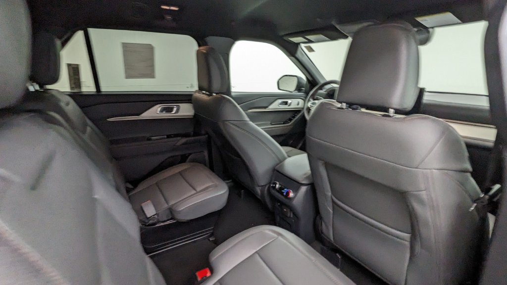 New 2027 Ford Explorer Active w/ Active Comfort Package AWD/4WD image 41