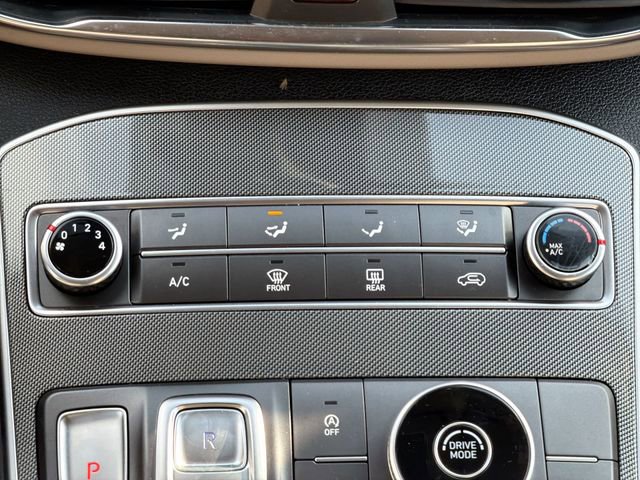 Certified 2023 Hyundai Santa Fe SE image 17