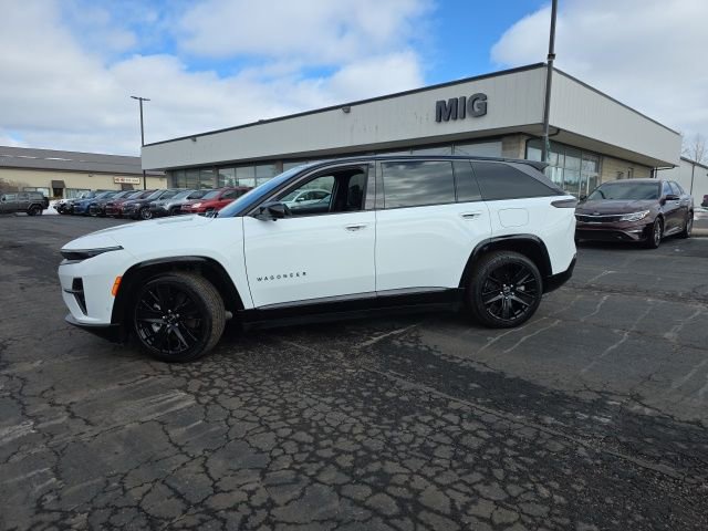 Used 2024 Jeep Wagoneer Launch Edition image 3
