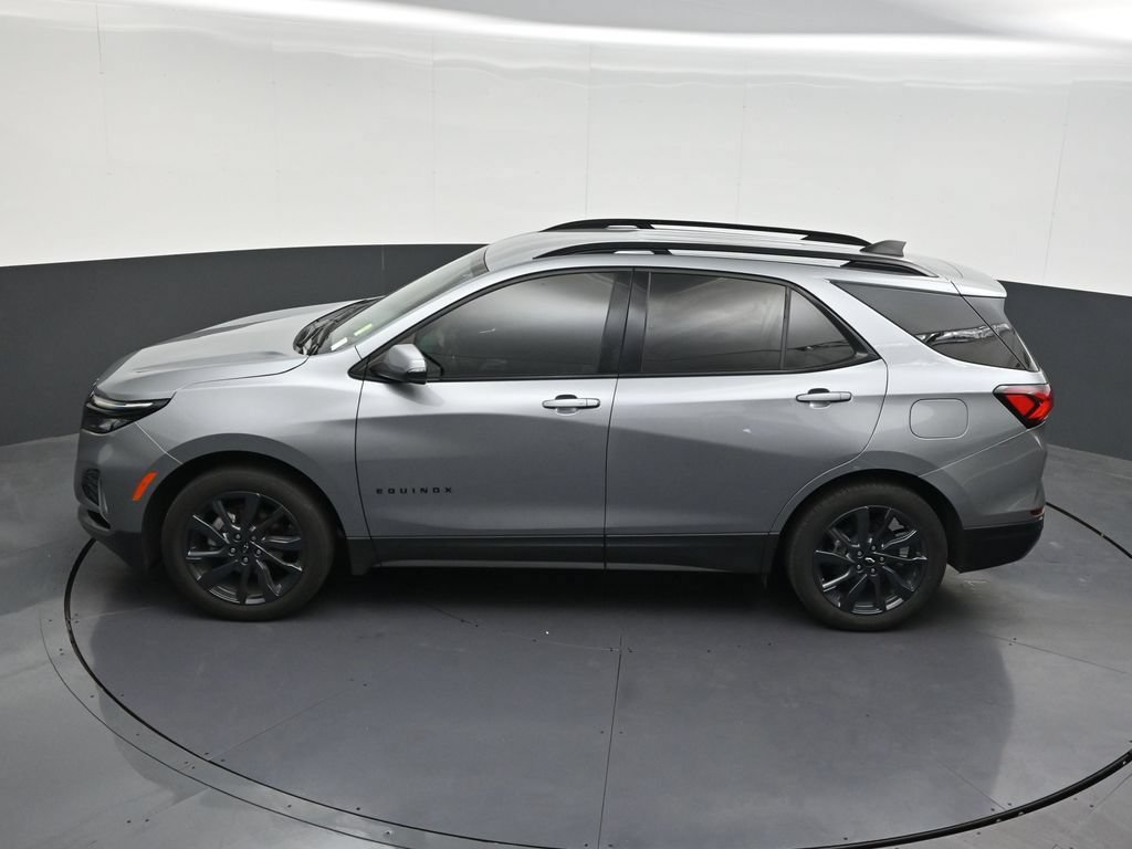 Used 2024 Chevrolet Equinox RS w/ RS Leather Package FWD image 16