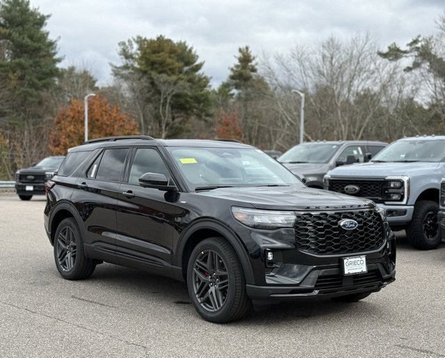 New 2026 Ford Explorer ST-Line video 1