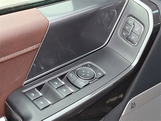 Used 2021 Ford F150 Lariat w/ Equipment Group 502A High image 23