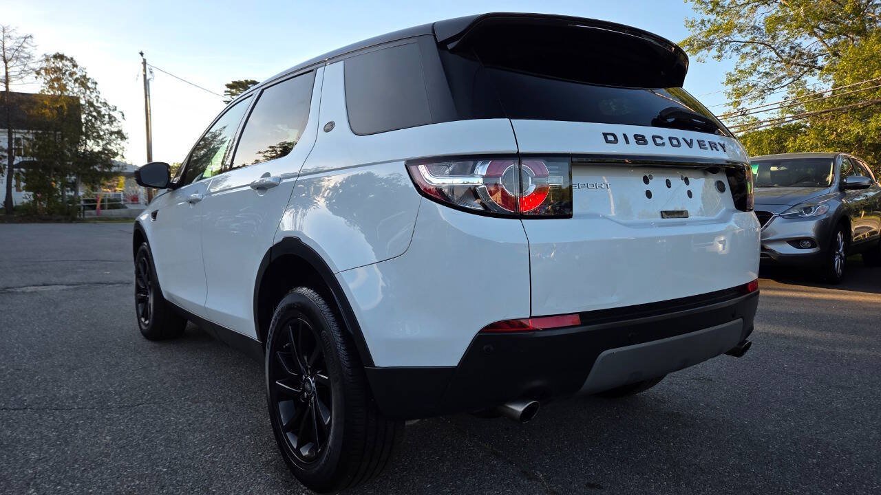 Used 2017 Land Rover Discovery Sport SE AWD/4WD image 13