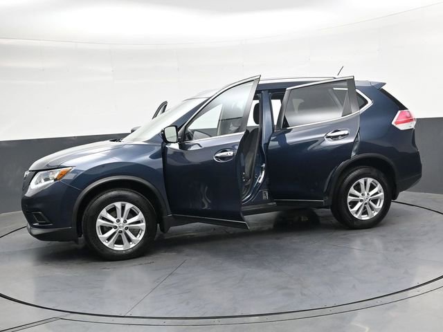Used 2016 Nissan Rogue SV image 36