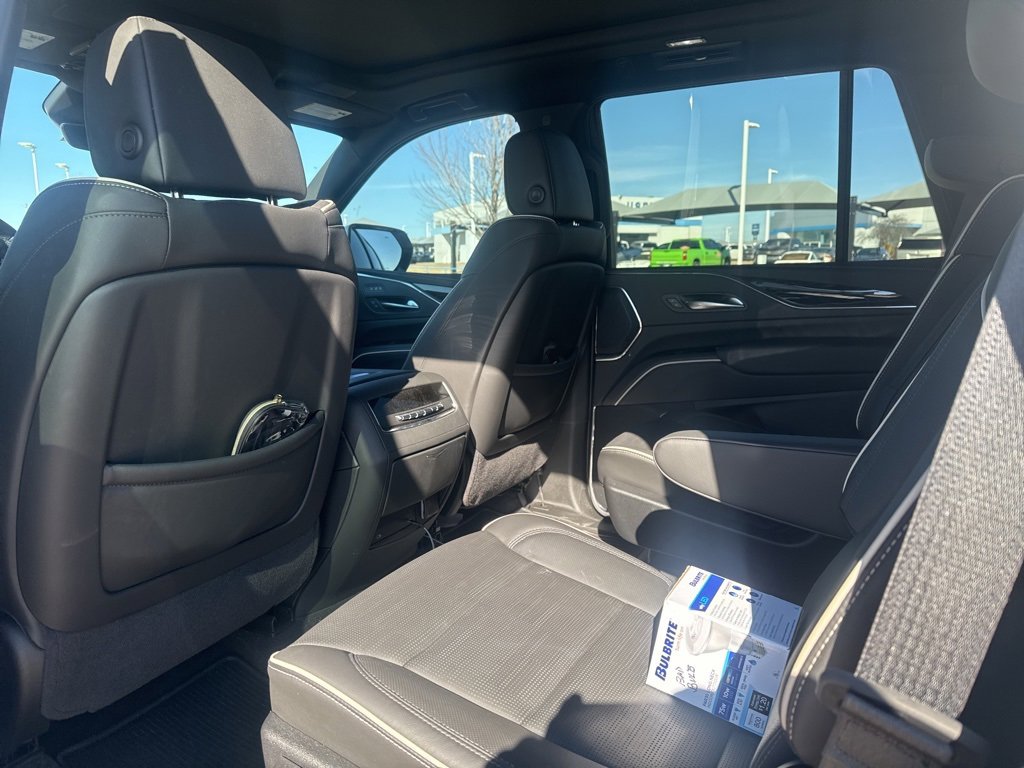 Used 2024 Cadillac Escalade Sport w/ Touring Package image 6